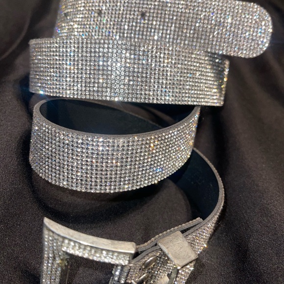 Silver Rhinestone Belt - Picture 2 of 7